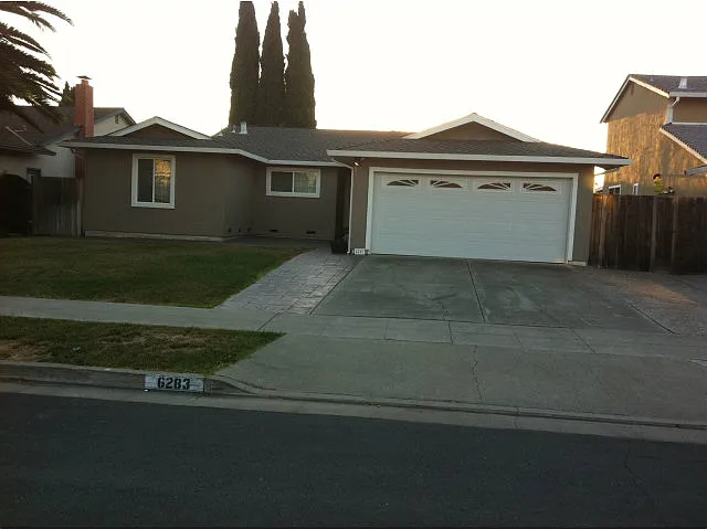6283 Radiant Dr photo 1