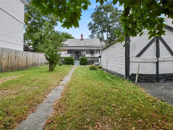 10 Dwight St, Providence, RI 02906
