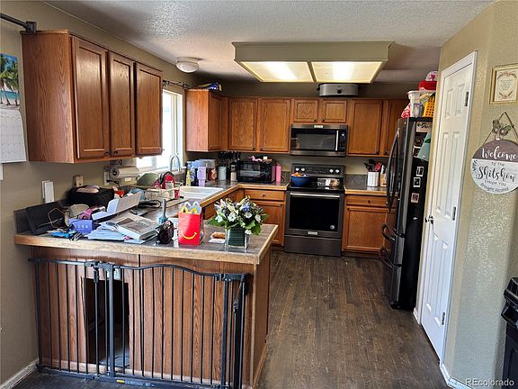 3rd image of 11373 Oakland Drive