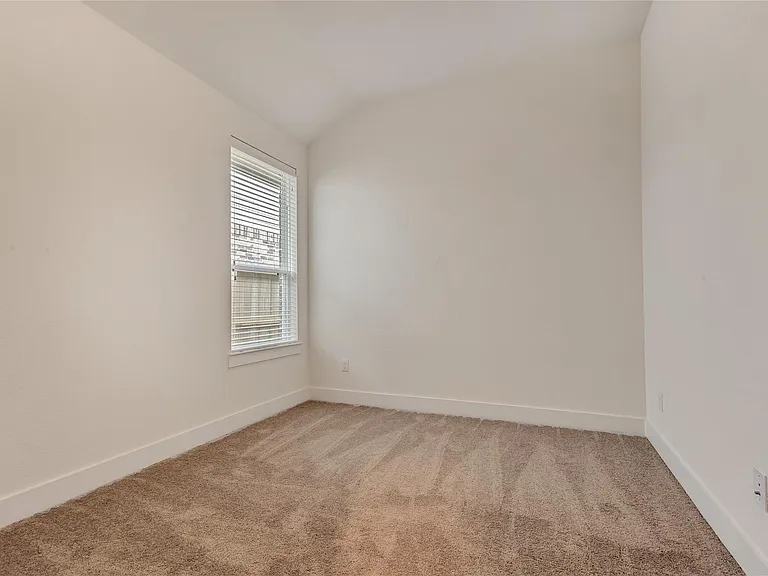 6027 Churchill Springs Ln — Photo 22