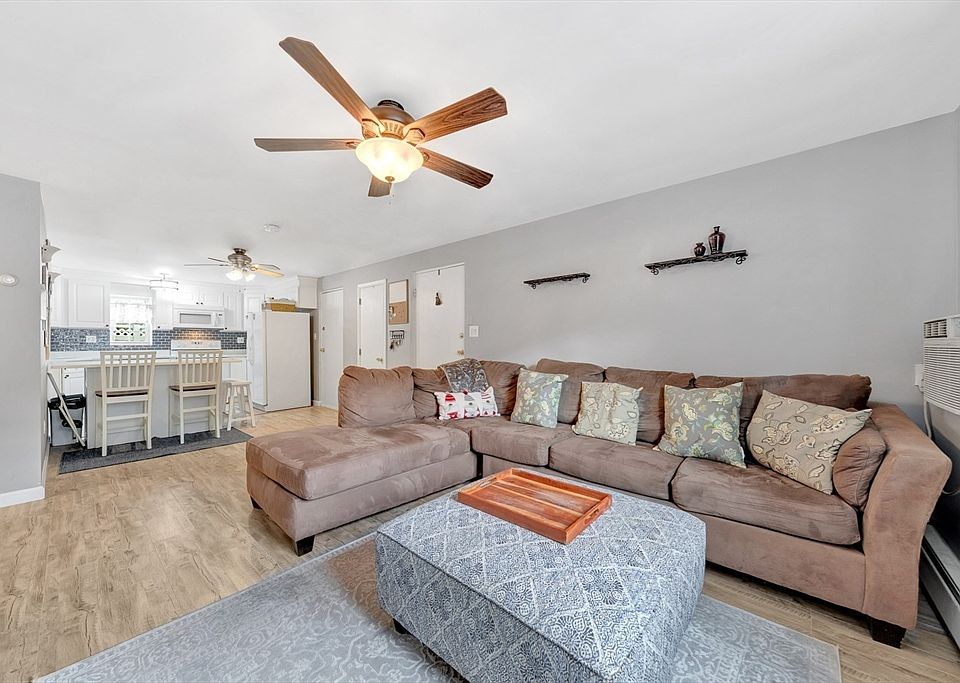 1st image of 29 Arlington Rd APT 1