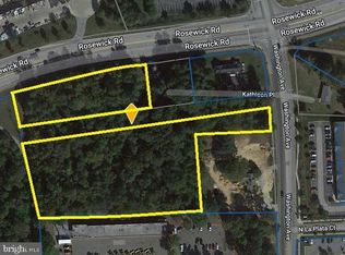 Kathleen Pl, La Plata, MD 20646