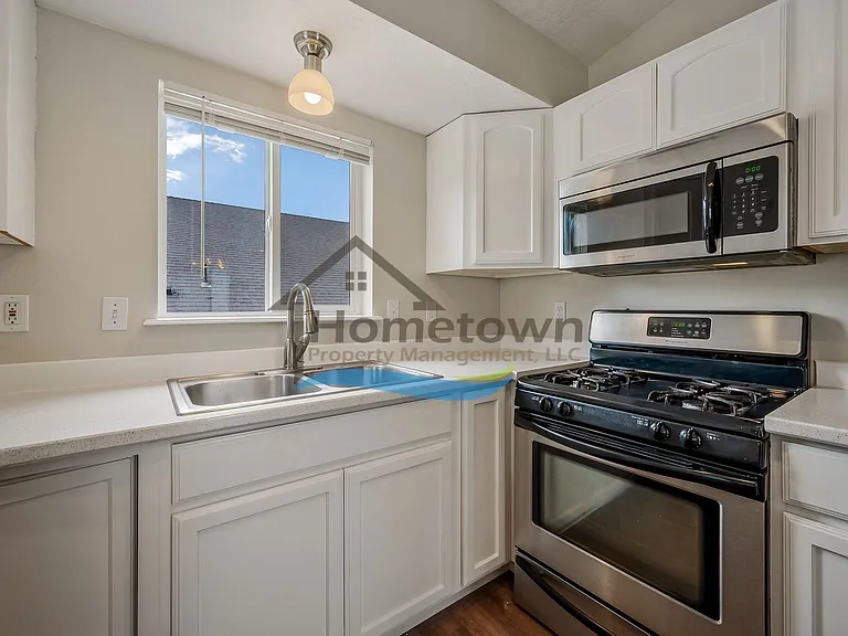3019 N Alfalfa Loop — Photo 9