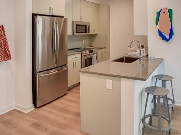 130 Clarke Avenue image 1 of 17