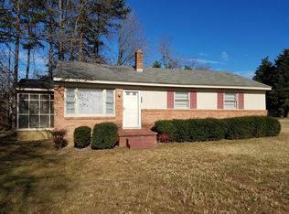 526 Kallamdale Rd, Greensboro, NC 27406