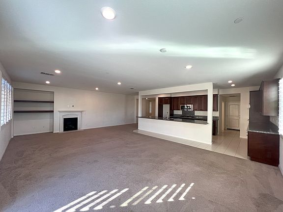 2nd image of 3644 S Grower Ave