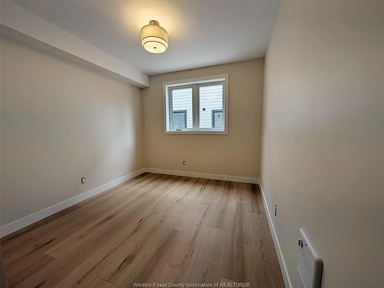 1711 Ford Blvd #2 — Photo 4
