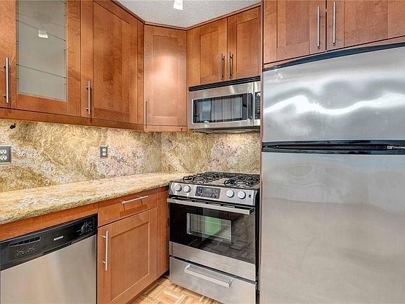 3rd image of 7801 Shoal Creek Blvd APT 248