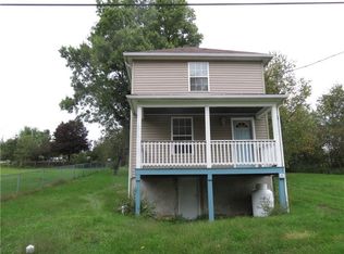 22 Park Dr, Smith, PA 15021