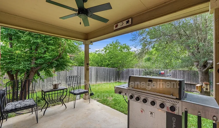 2909 Ashwood Rd — Photo 43