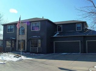 817 E 64th St, Sioux Falls, SD 57108
