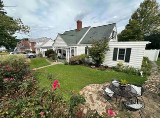 420 Rebecca St, Morgantown, WV 26505