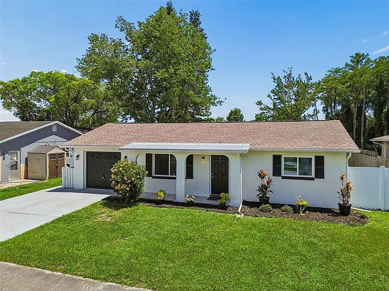 8120 Brown Pelican Ave — Photo 32