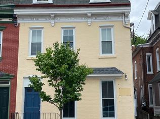 209 Gay St FLOOR 1, Phoenixville, PA 19460