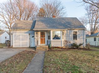 2901 Ferdon Rd, Kalamazoo, MI 49008