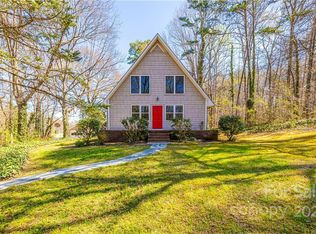 10606 Rozzelles Ferry Rd, Charlotte, NC 28214