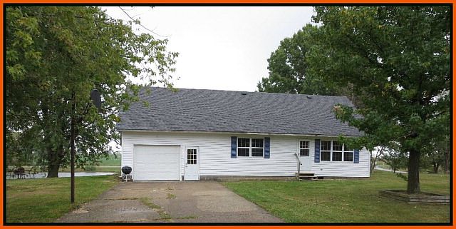 1st image of 23552 Greystone Ln