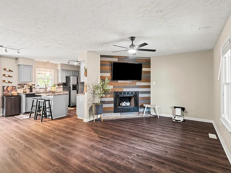 6804 Buttermere Dr — Photo 6