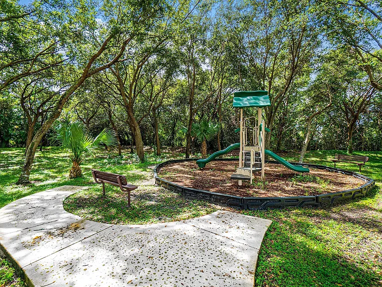 16169 Poppy Seed Cir — Photo 31