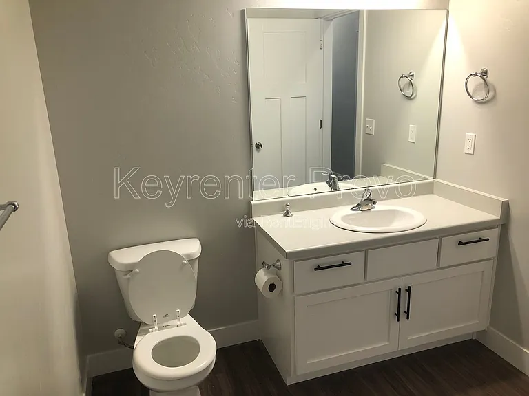 4336 W 1850 N #303 — Photo 13