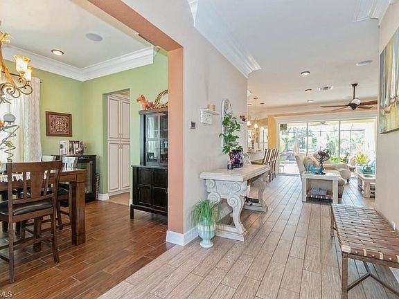 3rd image of 11095 Sparkleberry Dr
