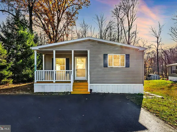 105 Sharon Dr, Nottingham, PA 19362
