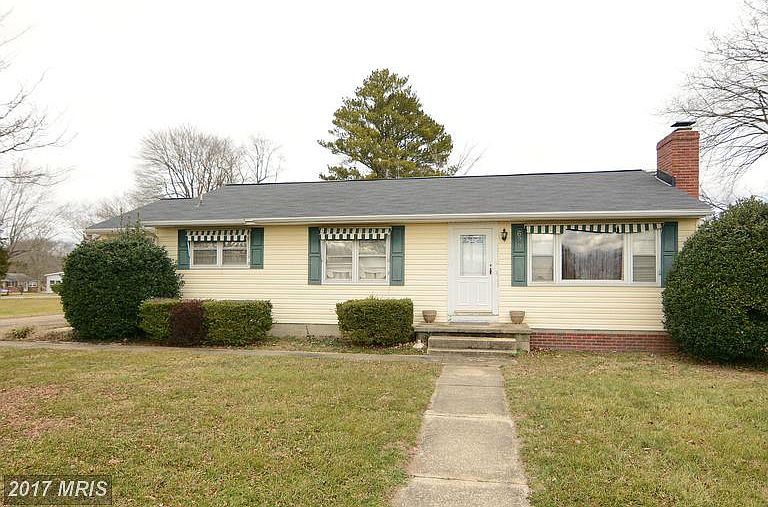 1st image of 639 W Glenwood Ave