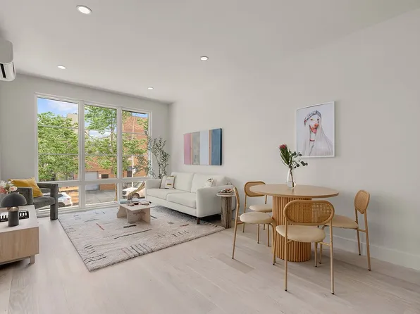 166 Washington Ave #3B, Brooklyn, NY 11205