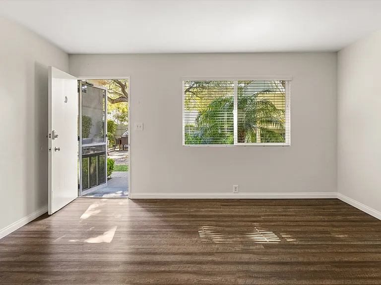 1223 Garden St #D — Photo 21
