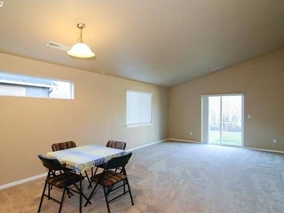 1047 S. 1st St.