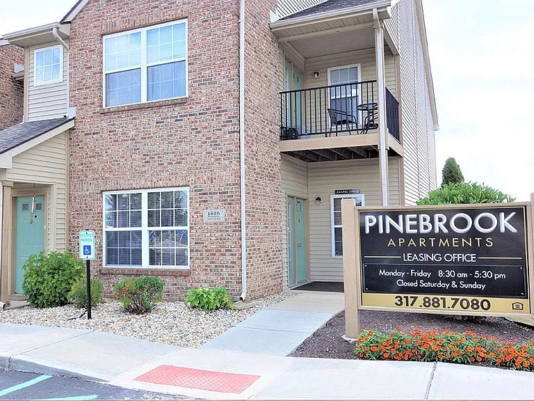 Pinebrook Apartments — Photo 16