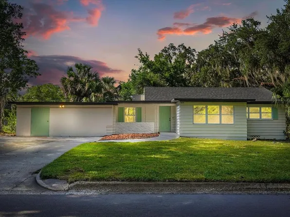 304 W 24th St, Sanford, FL 32771