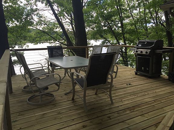 4th image of 531 Lake Dr