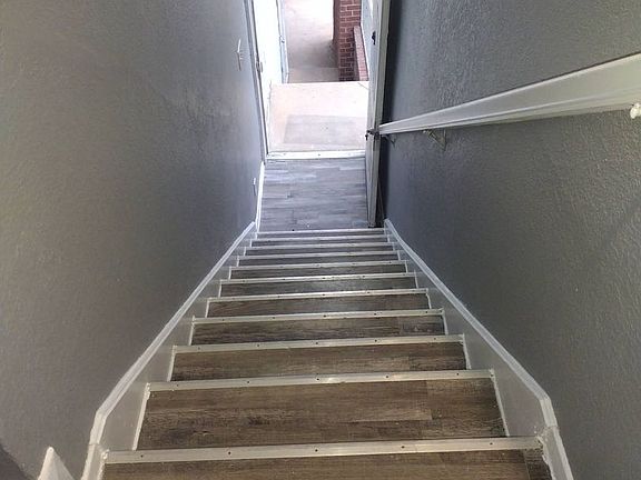 3rd image of 9823 Summerwood Cir #2000