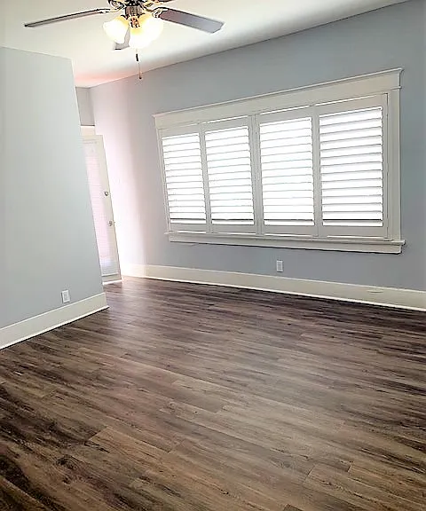 1819 E 4th St — Photo 15