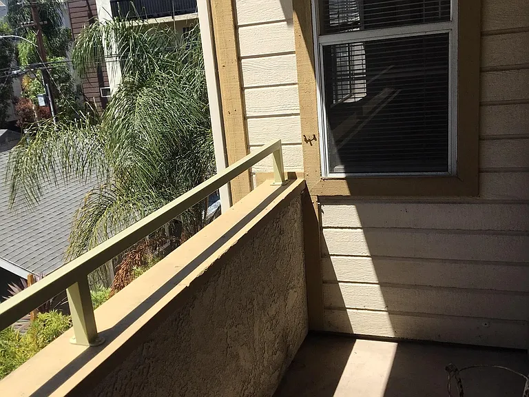 645 Chestnut Ave #208 — Photo 12