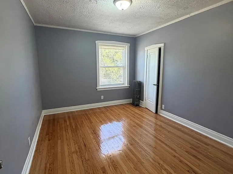 7001 S Aberdeen St — Photo 9