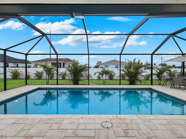 2013 NW Juanita Pl, Cape Coral, FL 33993