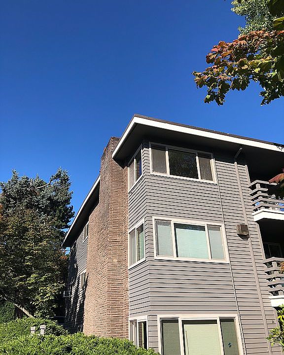 1st image of 4744 40th Ave NE APT J