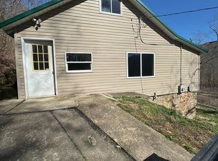 1267 Indian Creek Valley Rd, Indian Head, PA 15446