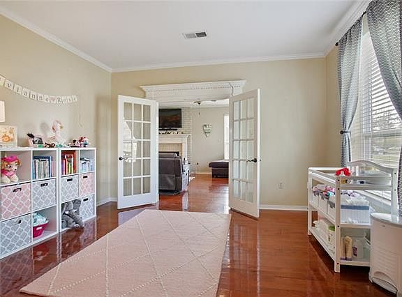 3rd image of 2332 Ormond Blvd