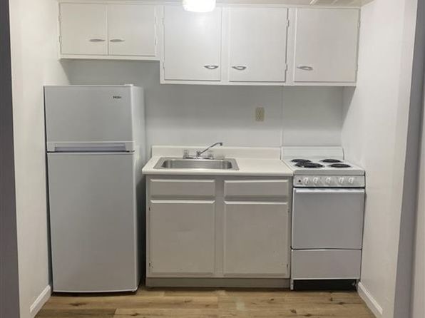 123 N High St APT 306