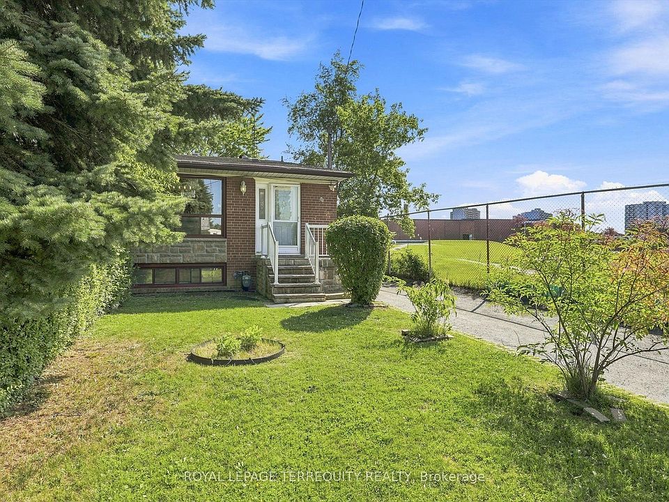 1st image of 89 Benjamin Blvd