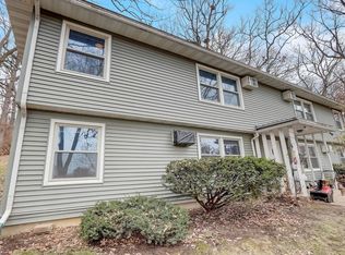 2819 Allegheny Dr, Madison, WI 53719