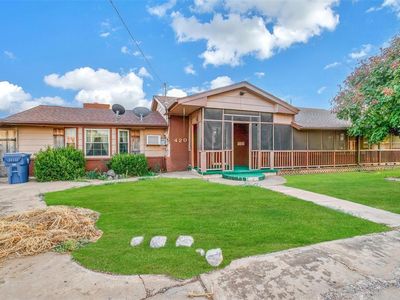 420 W 8th St, Cordell, OK, 73632