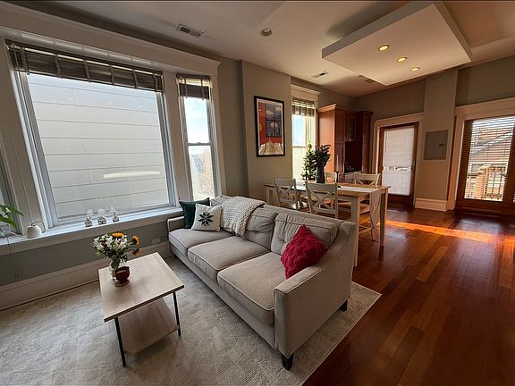 5th image of 3628 N Magnolia Ave APT 3