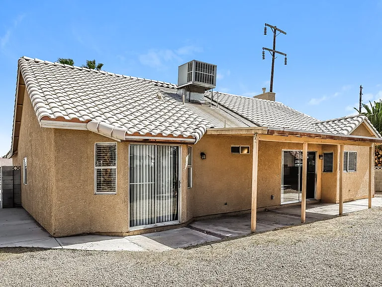 5775 Canyon Oak Cir — Photo 16