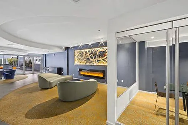 Rented by Carnegie Management Inc | media 10