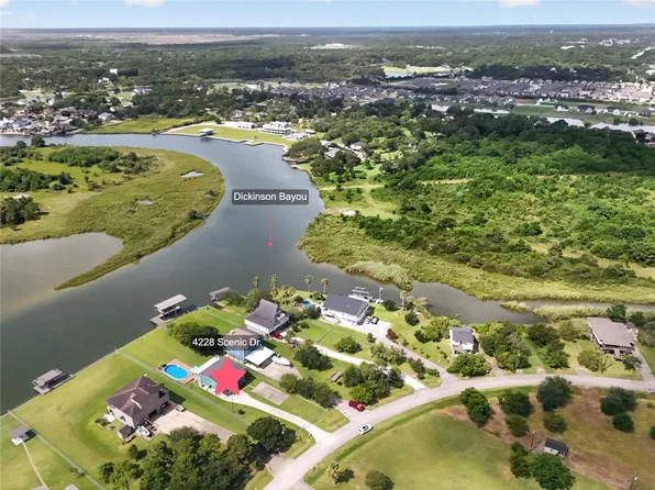 4228 Scenic Dr, Dickinson, TX 77539