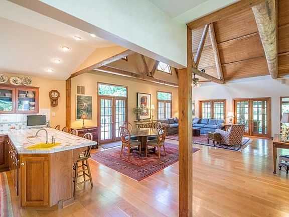 Open Kitchen, Dining & Family Area